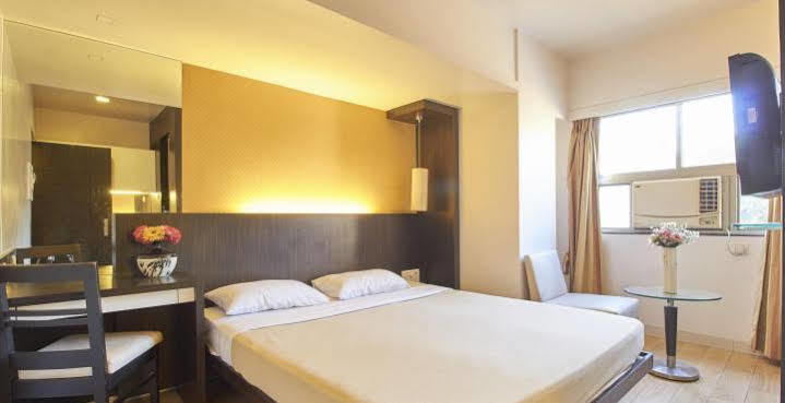Hotel Mourya Residency Thane Ngoại thất bức ảnh